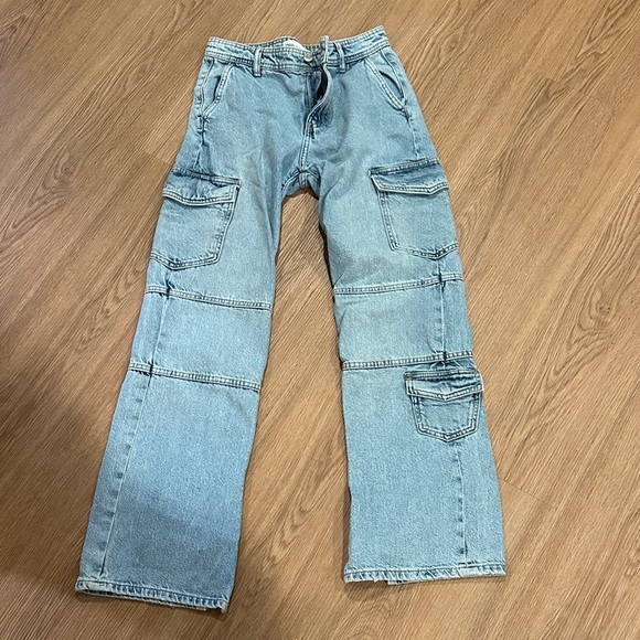 Zara Denim - Zara Women's Light Blue cargo Jeans
